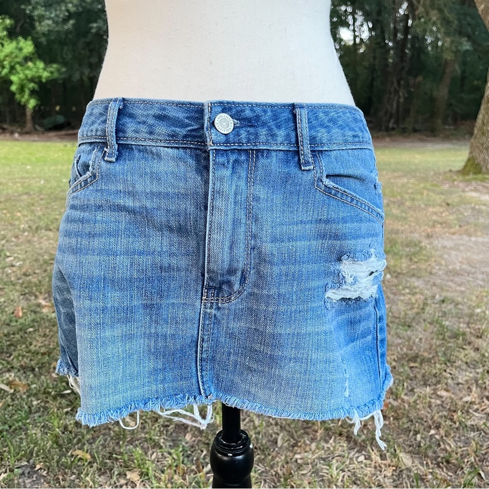 HOLLISTER DENIM SKIRT SIZE 7